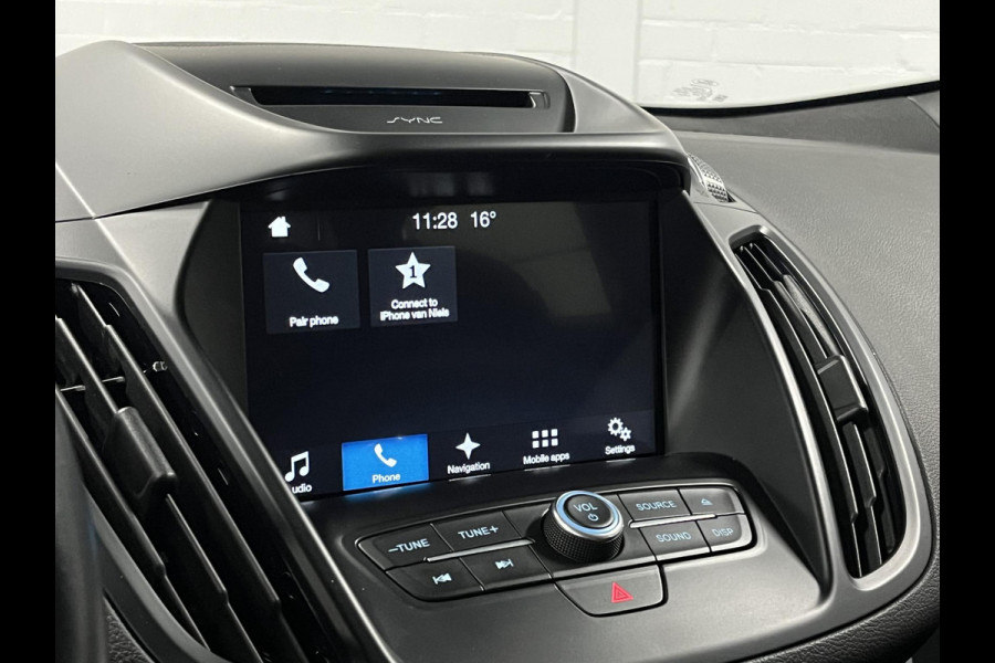 Ford Kuga 1.5 EcoBoost ST Line Trekhaak | Cruise control | Voorruit verwarming | Climate control | Stoelverwarming | Keyless | Dode hoek assistent