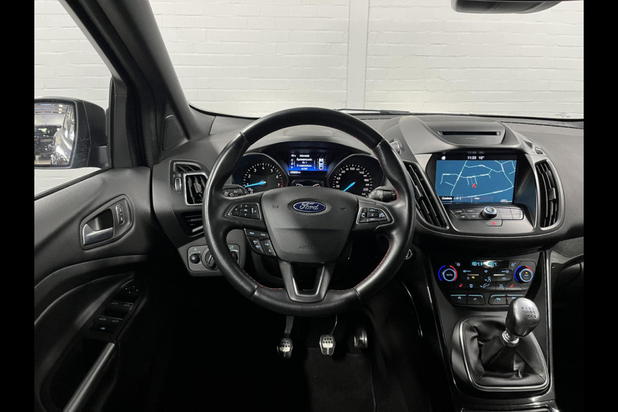Ford Kuga 1.5 EcoBoost ST Line Trekhaak | Cruise control | Voorruit verwarming | Climate control | Stoelverwarming | Keyless | Dode hoek assistent