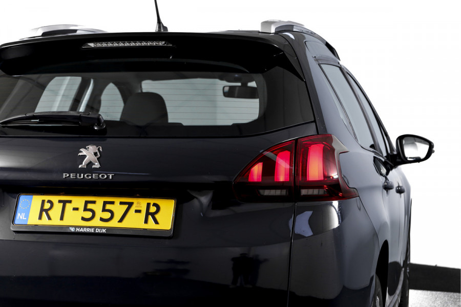 Peugeot 2008 1.2 PureTech 110 PK Blue Lion Orig. NL | Cruise | Stoelverwarming | PDC | NAV | Airco | Trekhaak | LM 16" |