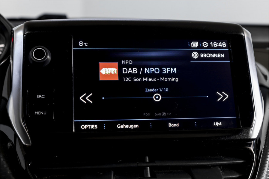 Peugeot 2008 1.2 PureTech 110 PK Blue Lion Orig. NL | Cruise | Stoelverwarming | PDC | NAV | Airco | Trekhaak | LM 16" |