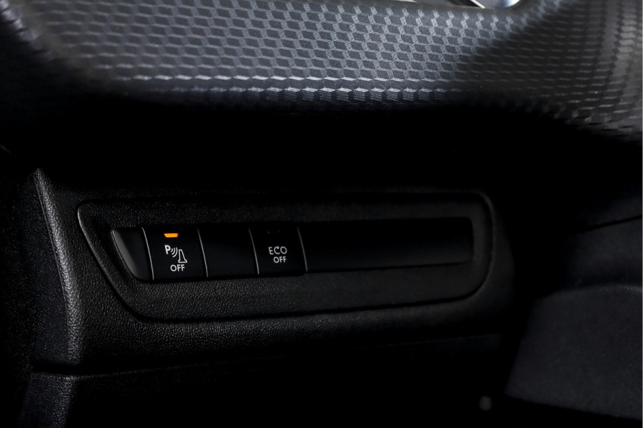 Peugeot 2008 1.2 PureTech 110 PK Blue Lion Orig. NL | Cruise | Stoelverwarming | PDC | NAV | Airco | Trekhaak | LM 16" |