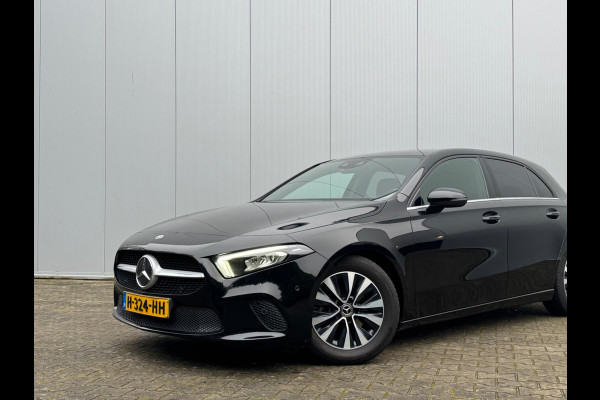 Mercedes-Benz A-Klasse A180 BUSINESS SOLUTION STOELVERWARMING FULLSCREEN DAB+ NAP HALF LEDER