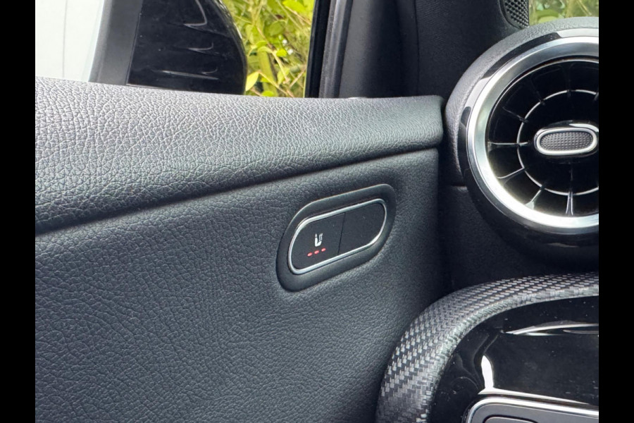 Mercedes-Benz A-Klasse A180 BUSINESS SOLUTION STOELVERWARMING FULLSCREEN DAB+ NAP HALF LEDER