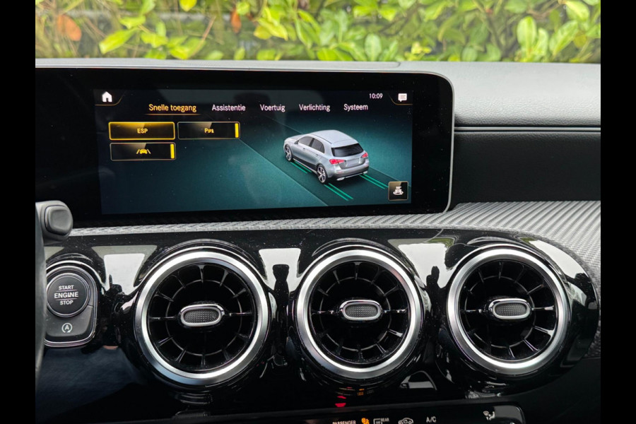 Mercedes-Benz A-Klasse A180 BUSINESS SOLUTION STOELVERWARMING FULLSCREEN DAB+ NAP HALF LEDER