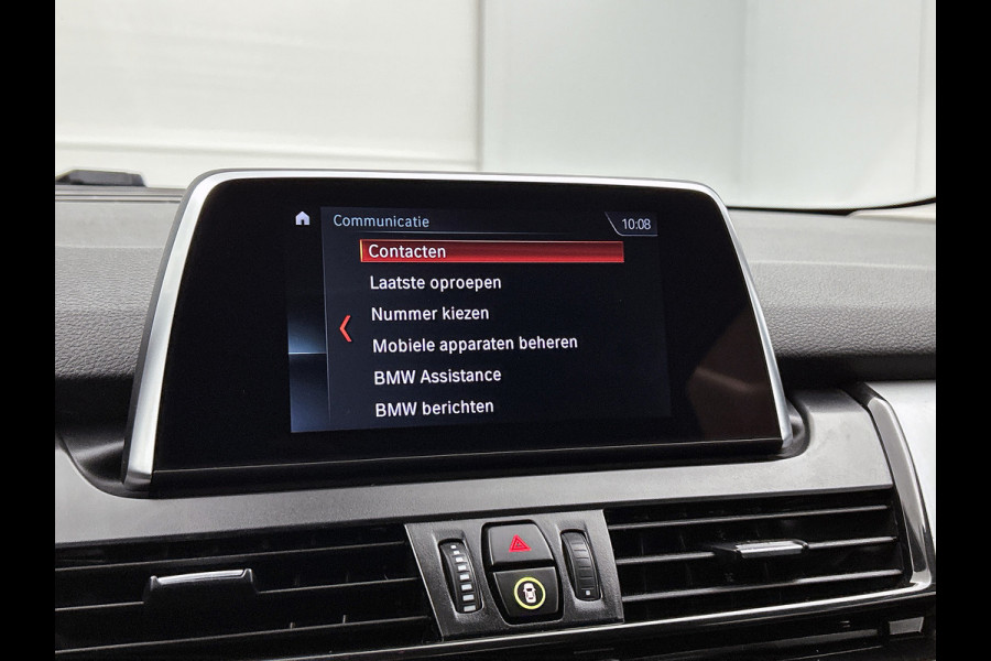 BMW 2 Serie Active Tourer 218i Executive Automaat (NAVIGATIE, PARKEERSENSOREN, LED, CLIMA, DEALER ONDERHOUDEN)