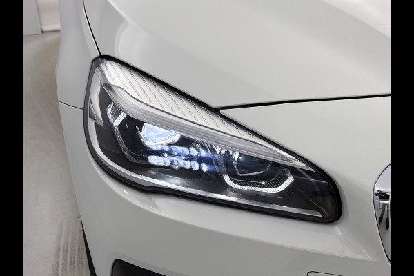 BMW 2 Serie Active Tourer 218i Executive Automaat (NAVIGATIE, PARKEERSENSOREN, LED, CLIMA, DEALER ONDERHOUDEN)