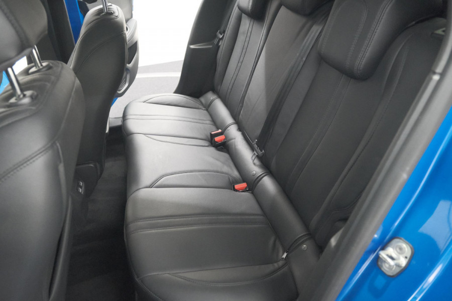 Peugeot 208 PureTech 100 EAT8 Allure Pack | Camera | Leer-Pakket | Stoelverwarming | Apple Carplay