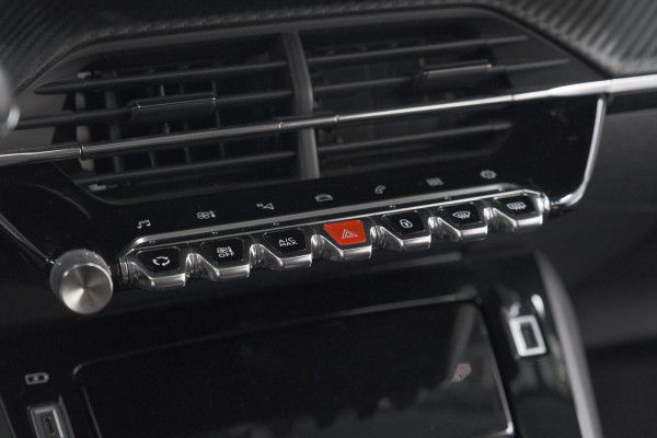 Peugeot 208 PureTech 100 EAT8 Allure Pack | Camera | Leer-Pakket | Stoelverwarming | Apple Carplay