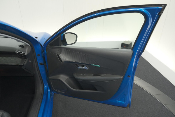 Peugeot 208 PureTech 100 EAT8 Allure Pack | Camera | Leer-Pakket | Stoelverwarming | Apple Carplay