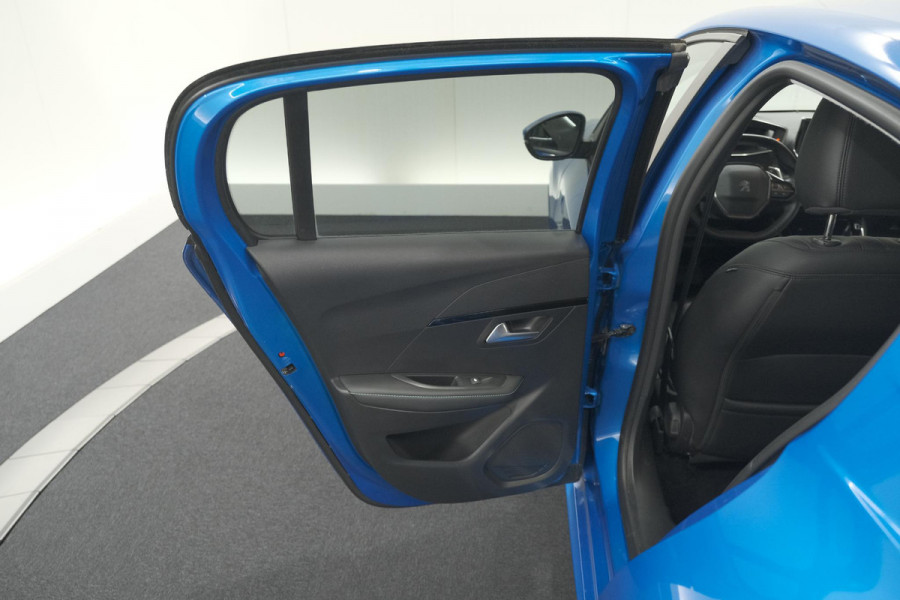 Peugeot 208 PureTech 100 EAT8 Allure Pack | Camera | Leer-Pakket | Stoelverwarming | Apple Carplay