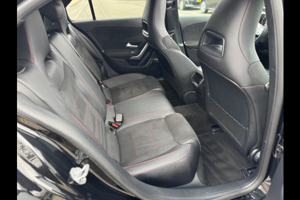 Mercedes-Benz A-Klasse 200 AMG Panorama Leder Camera Led Night pakket