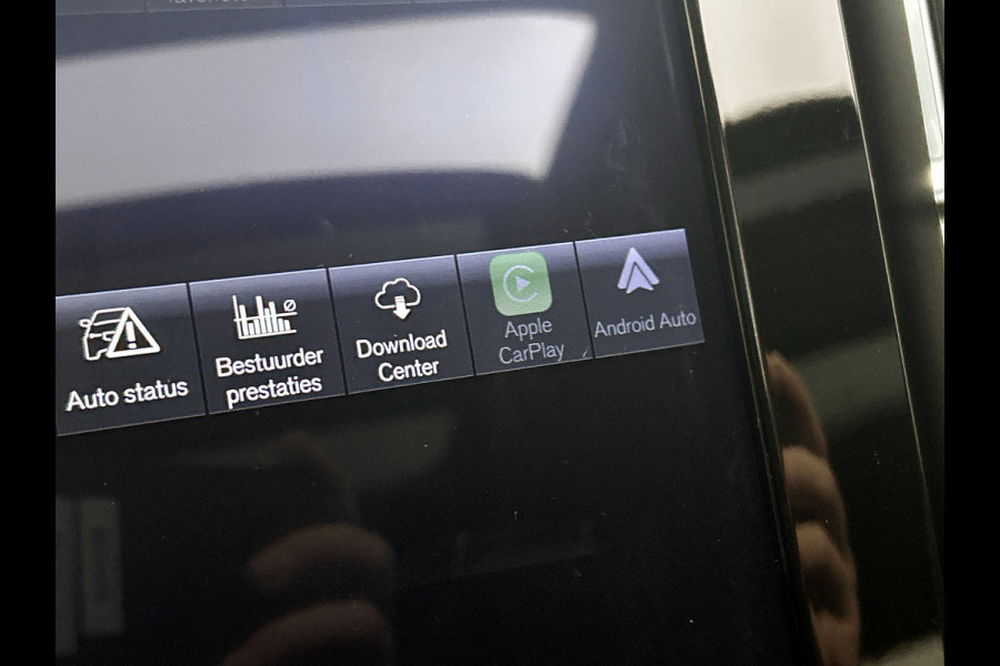 Volvo XC40 1.5 T3 Momentum Pro (PANORAMADAK, ELETK. WEGKLAPBARE TREKHAAK, 1e EIGENAAR, CAMERA, LED, SFEER, DEALER ONDERHOUDEN)