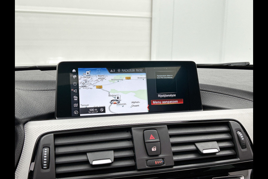 BMW 4 Serie Gran Coupé 418i High Executive (PANORAMADAK, STOELVERWARMING, CARPLAY, DEALER ONDERHOUDEN, GROOT NAVI, SPORTSTOELEN)