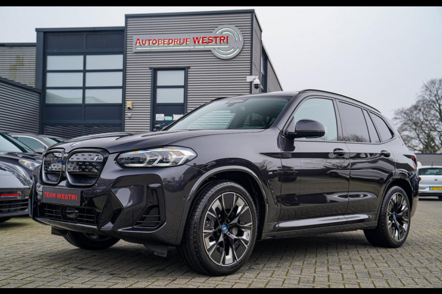 BMW iX3 High Executive 80 kWh | Panorama | incl. BTW | Assisted Driving | Adaptieve Cruise control | Luxe Leder | Stoelverwarming