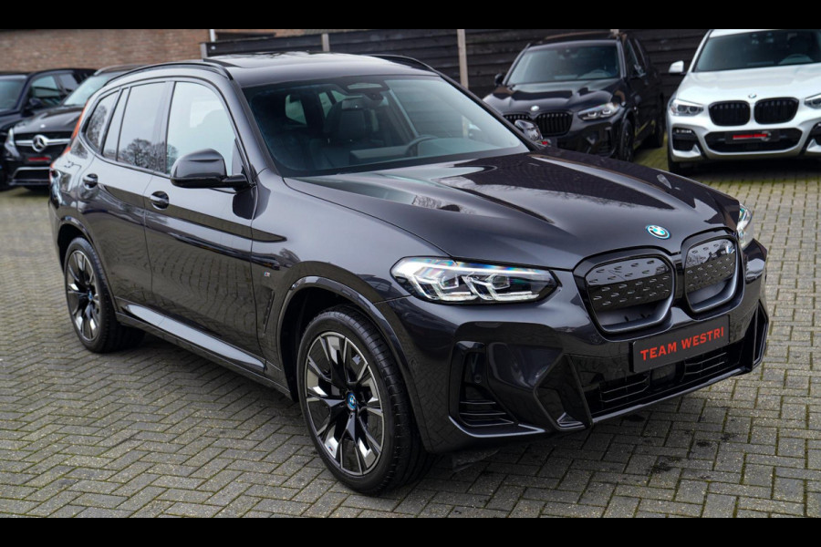 BMW iX3 High Executive 80 kWh | Panorama | incl. BTW | Assisted Driving | Adaptieve Cruise control | Luxe Leder | Stoelverwarming
