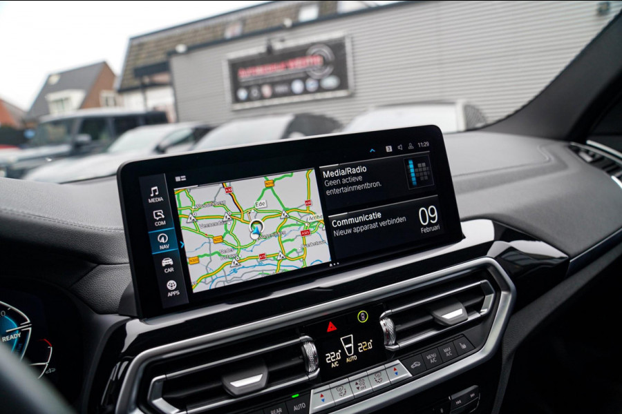 BMW iX3 High Executive 80 kWh | Panorama | incl. BTW | Assisted Driving | Adaptieve Cruise control | Luxe Leder | Stoelverwarming