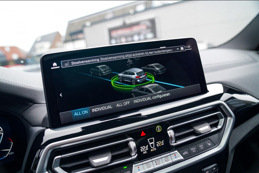 BMW iX3 High Executive 80 kWh | Panorama | incl. BTW | Assisted Driving | Adaptieve Cruise control | Luxe Leder | Stoelverwarming