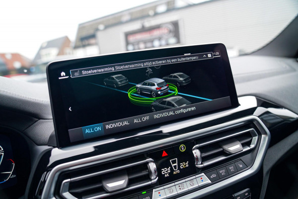 BMW iX3 High Executive 80 kWh | Panorama | incl. BTW | Assisted Driving | Adaptieve Cruise control | Luxe Leder | Stoelverwarming