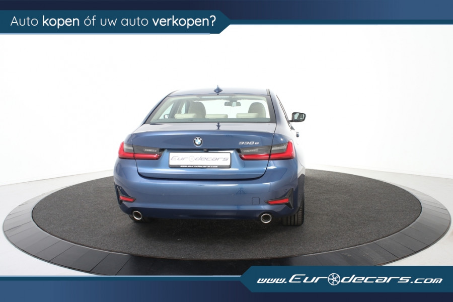 BMW 3-serie 330e Business Edition Plus *1ste Eigenaar*Navigatie*Park assist*