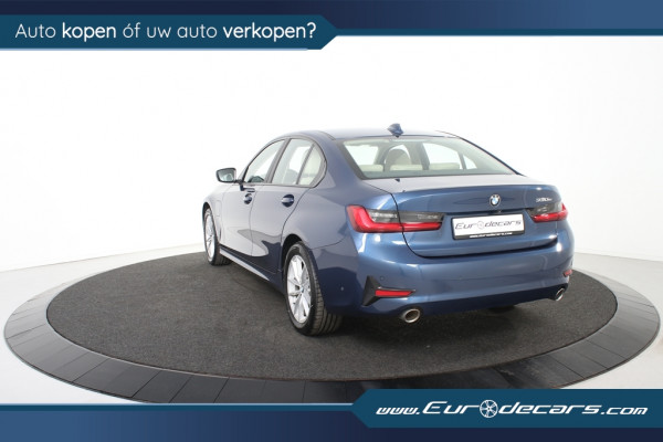 BMW 3-serie 330e Business Edition Plus *1ste Eigenaar*Navigatie*Park assist*