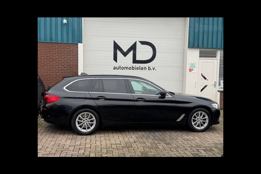 BMW 5 Serie Touring 520d Executive - Trekhaak - Keyless -LED
