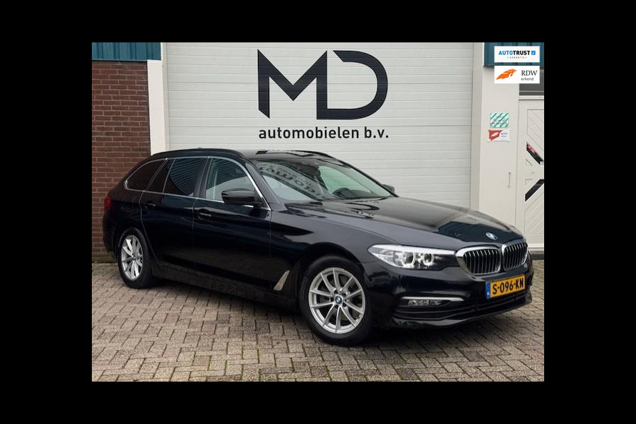 BMW 5 Serie Touring 520d Executive - Trekhaak - Keyless -LED