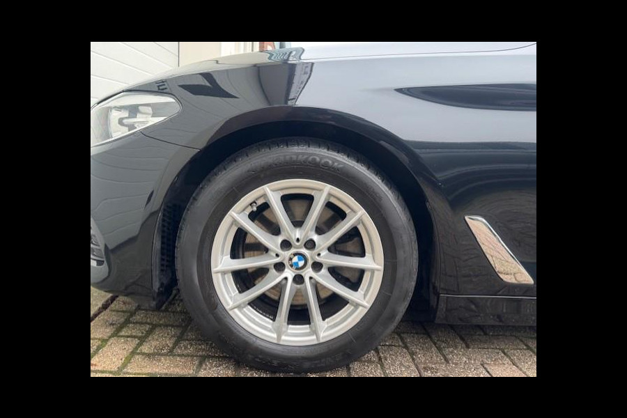 BMW 5 Serie Touring 520d Executive - Trekhaak - Keyless -LED