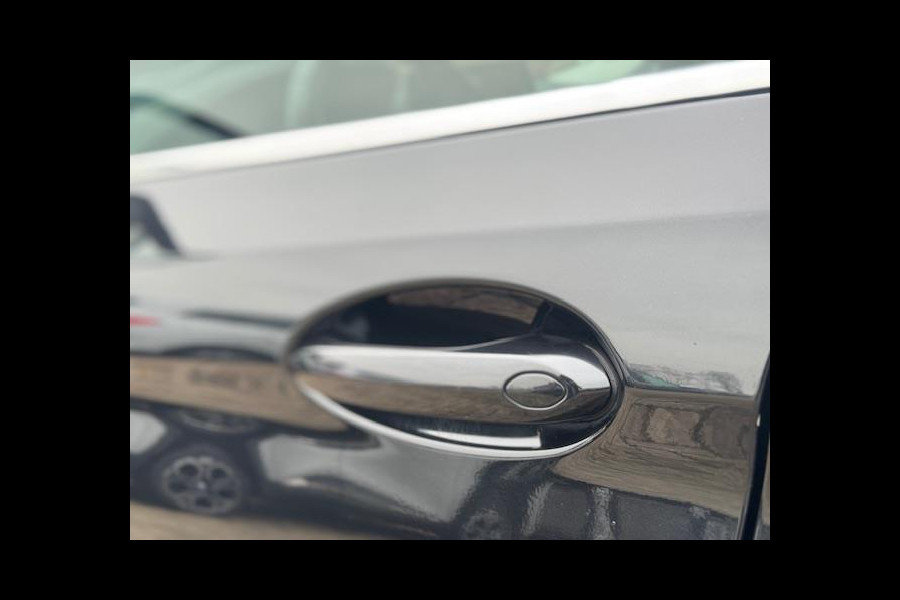 BMW 5 Serie Touring 520d Executive - Trekhaak - Keyless -LED