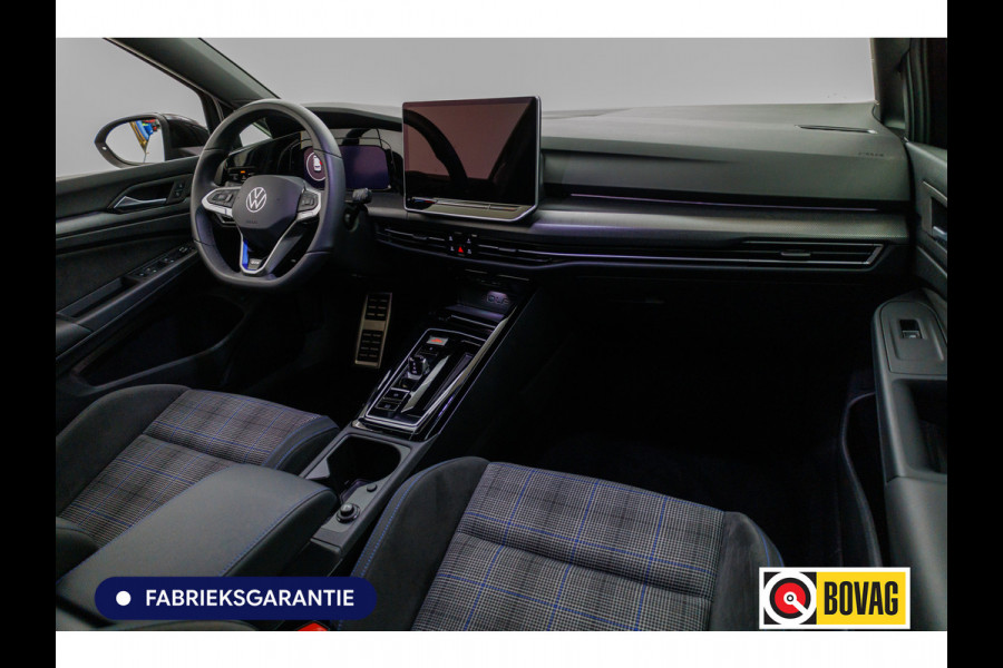 Volkswagen Golf 1.5 eHybrid GTE Black 272 PK automaat | IQ Led | Elec. trekhaak | Headup | Stoel- & stuurverw. | PDC V + A, Camera, App. connect, Navigatie, 131 KM actieradius (WLTP)