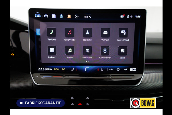 Volkswagen Golf 1.5 eHybrid GTE Black 272 PK automaat | IQ Led | Elec. trekhaak | Headup | Stoel- & stuurverw. | PDC V + A, Camera, App. connect, Navigatie, 131 KM actieradius (WLTP)