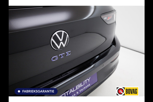 Volkswagen Golf 1.5 eHybrid GTE Black 272 PK automaat | IQ Led | Elec. trekhaak | Headup | Stoel- & stuurverw. | PDC V + A, Camera, App. connect, Navigatie, 131 KM actieradius (WLTP)