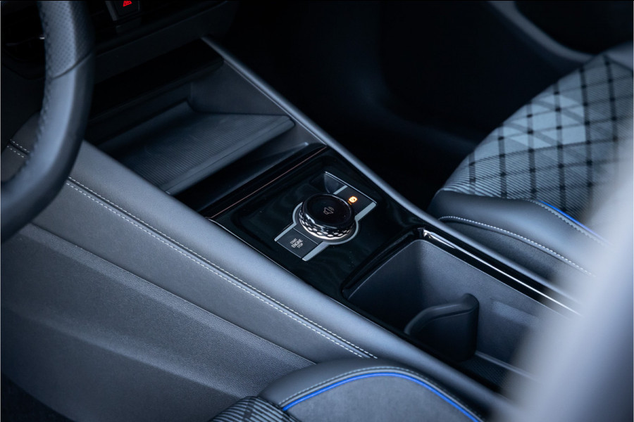 Volkswagen Tayron 1.5 eHybrid 272pk R-Line Edition Black Style