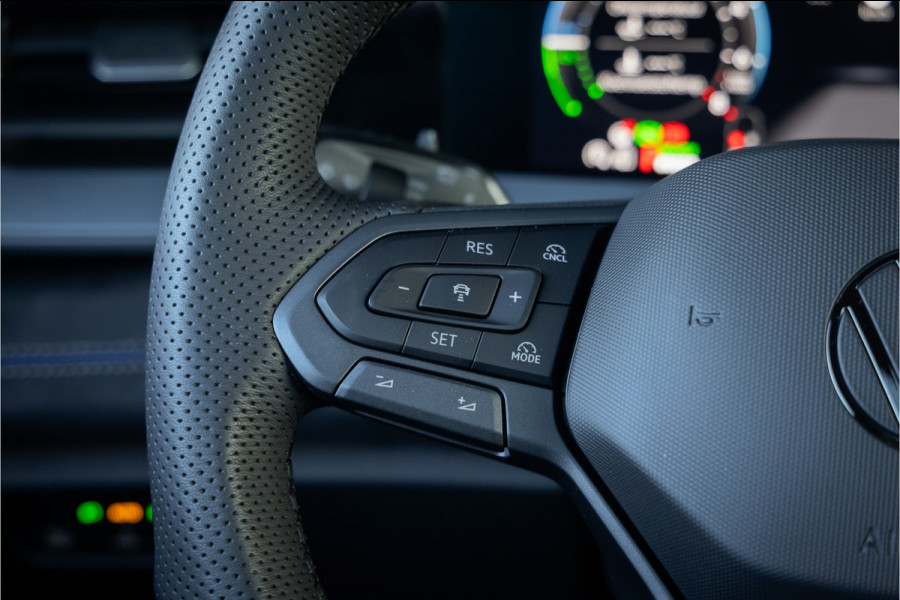 Volkswagen Tayron 1.5 eHybrid 272pk R-Line Edition Black Style