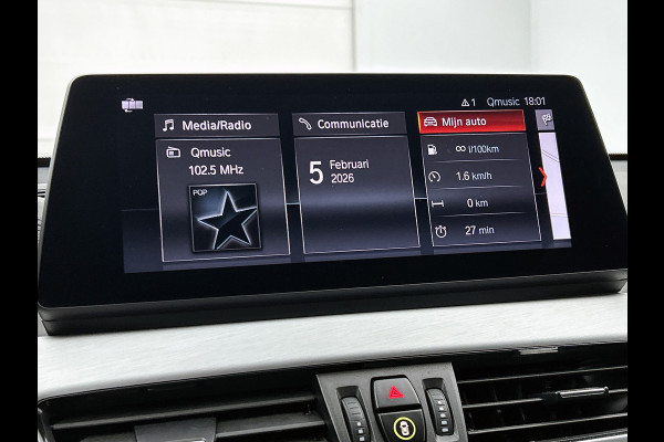 BMW X1 SDrive18i High Executive M Sport (M-PAKKET, SFEER, CAMERA, LED, SPORTSTOELEN, STOELVERWARMING, DEALER ONDERHOUDEN)