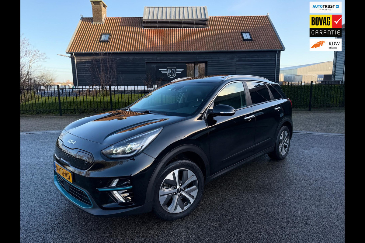 Kia e-Niro DynamicPlusLine 64 kWh SOH 100% NAVI CAMERA LEER SCHUIFDAK LED-XENON