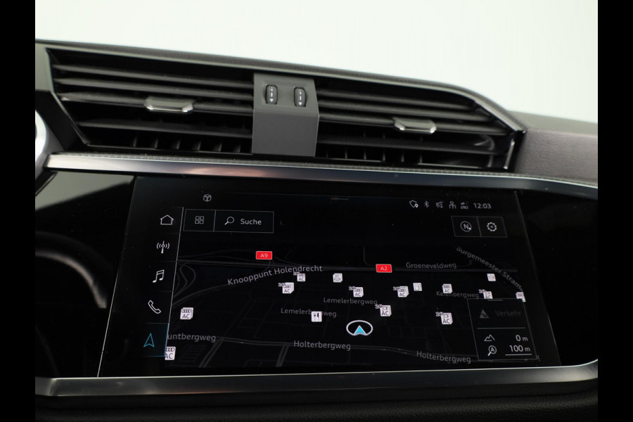 Audi Q3 Sportback 45 TFSI e S Edition 245pk | Parkeercamera | Trekhaak | Navigatie | Keyless entry | 19 inch Lichtmetalen velgen