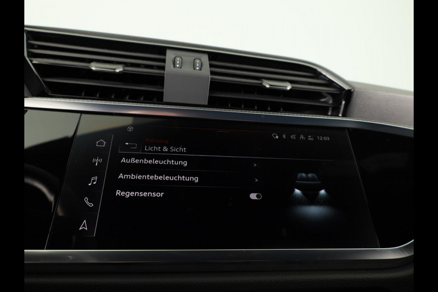 Audi Q3 Sportback 45 TFSI e S Edition 245pk | Parkeercamera | Trekhaak | Navigatie | Keyless entry | 19 inch Lichtmetalen velgen