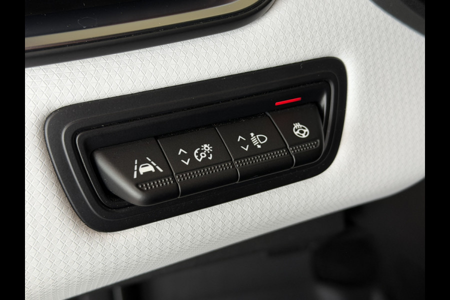 Renault Clio 1.0 TCe 90pk Automaat | Groot Navi | 360 | 17" | PDC V+A | Stoel & stuur verwarming | Keurig nette auto |