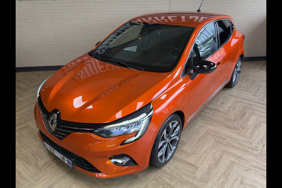 Renault Clio 1.0 TCe 90pk Automaat | Groot Navi | 360 | 17" | PDC V+A | Stoel & stuur verwarming | Keurig nette auto |
