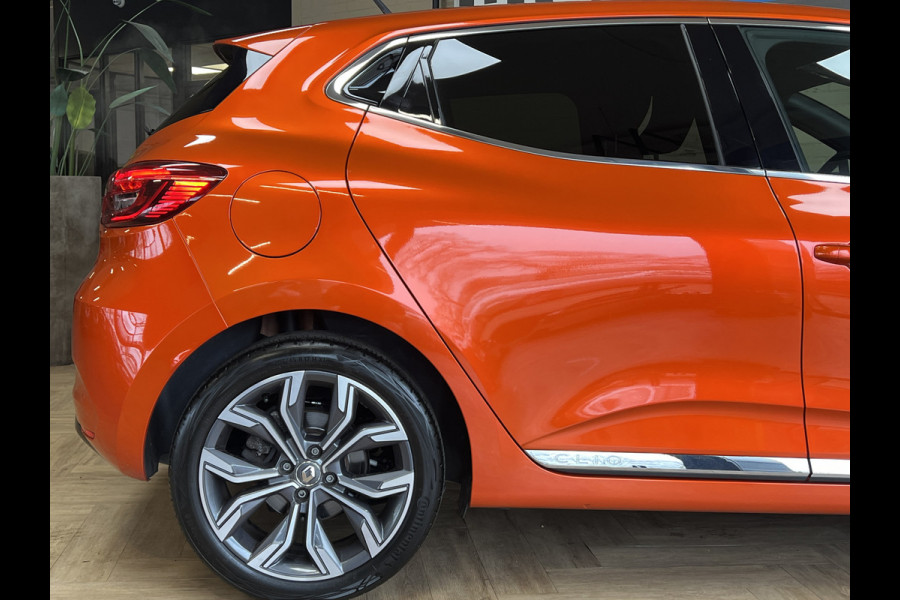 Renault Clio 1.0 TCe 90pk Automaat | Groot Navi | 360 | 17" | PDC V+A | Stoel & stuur verwarming | Keurig nette auto |