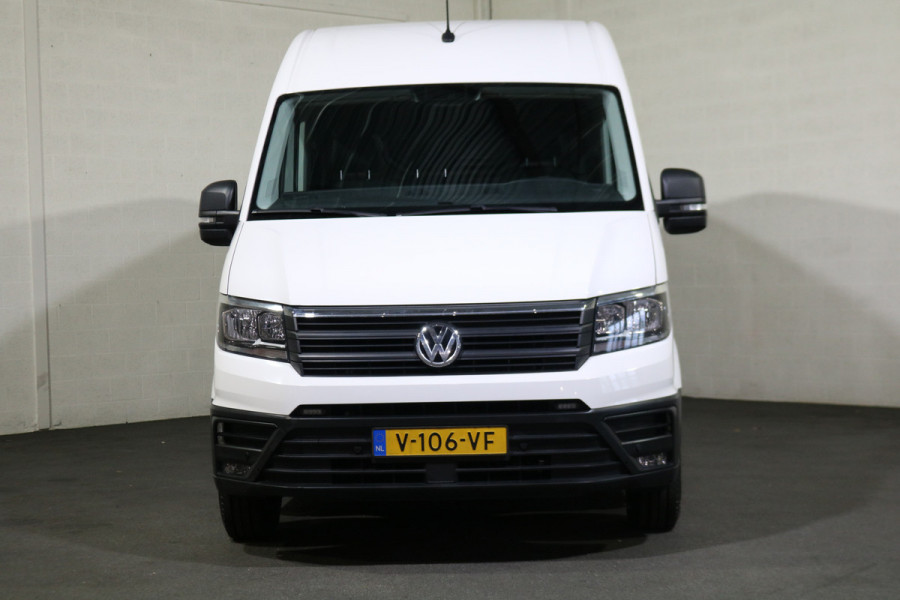 Volkswagen Crafter 2.0 TDI 177pk L3 H3 Automaat Airco Navigatie Camera Trekhaak