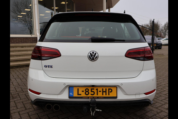 Volkswagen Golf 1.4 TSI PHEV GTE 204 PK AUT. + TREKHAAK | ADAPTIVE CRUISE | CAMERA | CARPLAY
