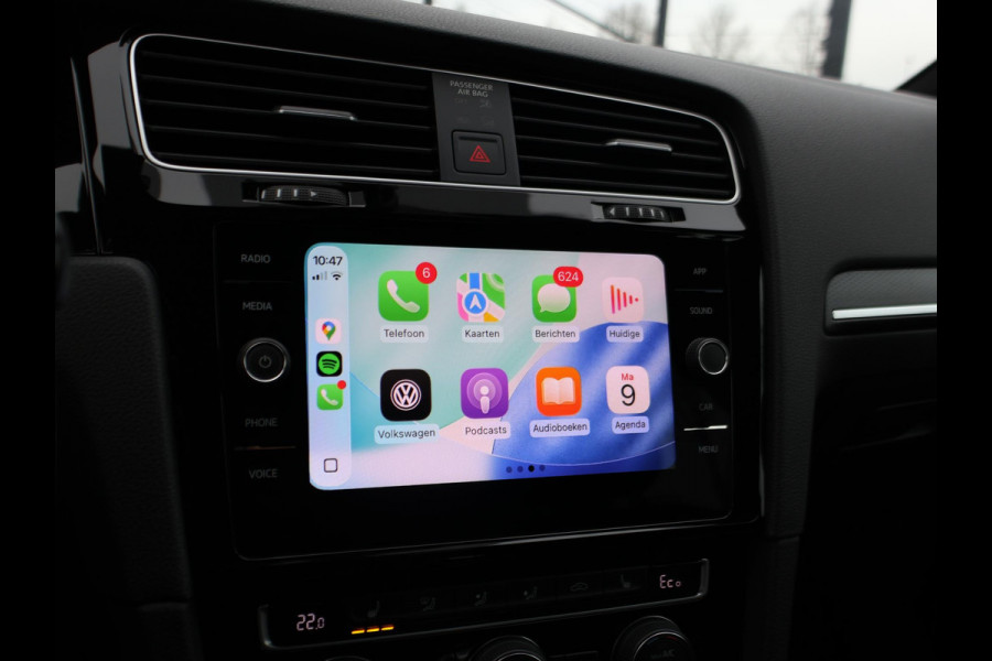 Volkswagen Golf 1.4 TSI PHEV GTE 204 PK AUT. + TREKHAAK | ADAPTIVE CRUISE | CAMERA | CARPLAY