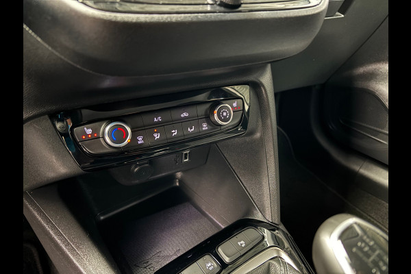Opel Corsa 1.2 Edition / Stoel+Stuurverwarming / Carplay