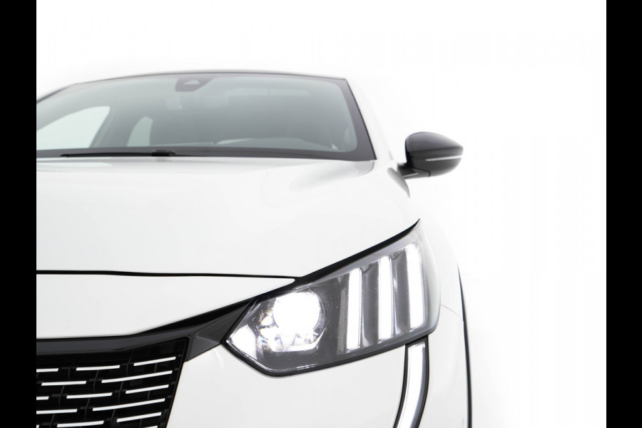 Peugeot e-208 EV GT Pack 50 kWh (3-Fase-11kW) {SOH-86%} (INCL-BTW) *HEATPUMP | PANO | FULL-LED | DIGI-COCKPIT | BLINDSPOT | CAMERA | LEATHER-ALCANTARA | AMBIENTLIGHT | NAVI-FULLMAP | LANE-ASSIST | KEYLESS | DAB | CCS-FASTLOADER | HEATED-SPORTSEATS