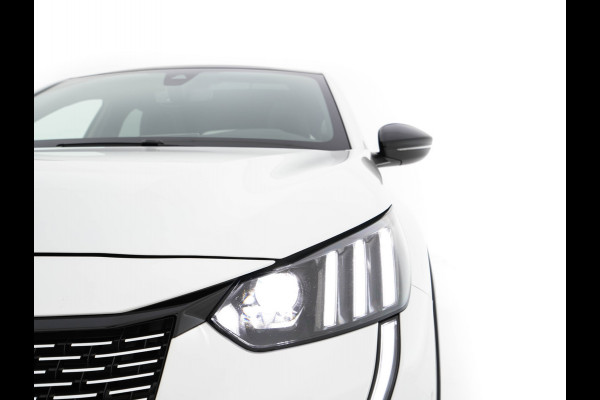 Peugeot e-208 EV GT Pack 50 kWh (3-Fase-11kW) {SOH-86%} (INCL-BTW) *HEATPUMP | PANO | FULL-LED | DIGI-COCKPIT | BLINDSPOT | CAMERA | LEATHER-ALCANTARA | AMBIENTLIGHT | NAVI-FULLMAP | LANE-ASSIST | KEYLESS | DAB | CCS-FASTLOADER | HEATED-SPORTSEATS