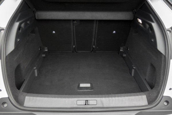 Peugeot 3008 1.2 Hybrid 136 GT | STOELVERWARMING | ACC | STUURWIELVERWARMING | CAMERA | SFEERVERLICHTING