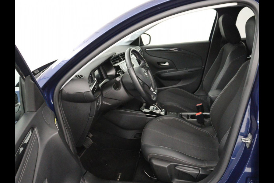 Opel CORSA-E Elegance 50 kWh | SOH 90% | 3 Fase | Camera | Warmtepomp | Carplay | Dodehoek detectie | Parkeerhulp | Full LED | Cruise control | Bluetooth | Climate control
