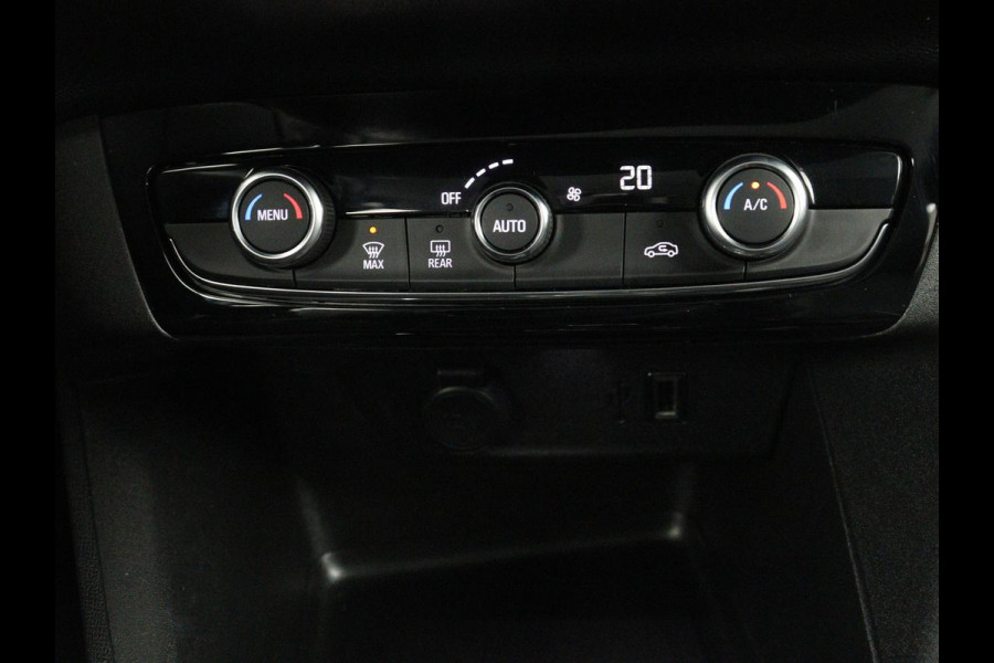 Opel CORSA-E Elegance 50 kWh | SOH 90% | 3 Fase | Camera | Warmtepomp | Carplay | Dodehoek detectie | Parkeerhulp | Full LED | Cruise control | Bluetooth | Climate control