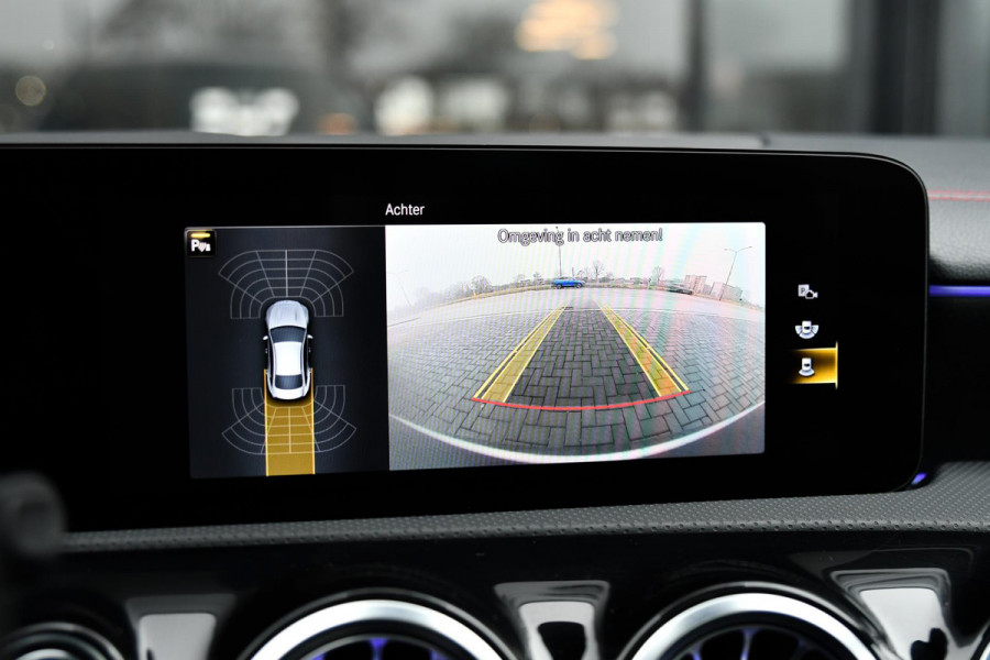 Mercedes-Benz CLA-Klasse 250 e AMG Night, Magno, Pano, Memory, Dodeh, Multibeam, Camera, Sfeer, CarPlay!